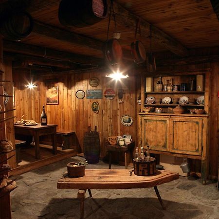 Hotel Chalet La Meridiana Saint-Pierre Bagian luar foto