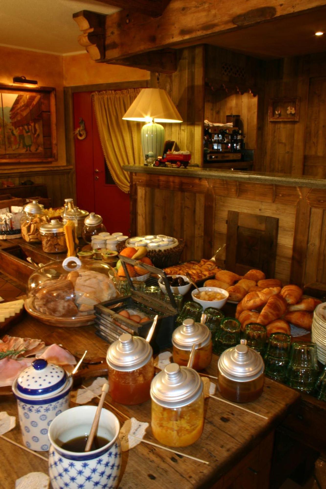 Hotel Chalet La Meridiana Saint-Pierre Bagian luar foto