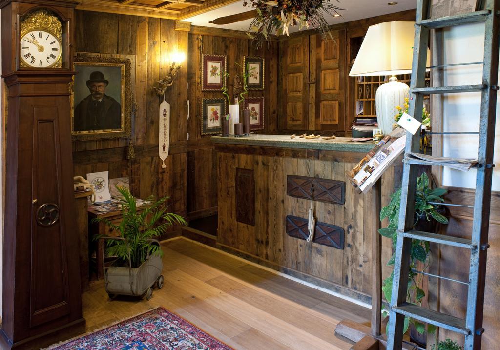 Hotel Chalet La Meridiana Saint-Pierre Bagian luar foto